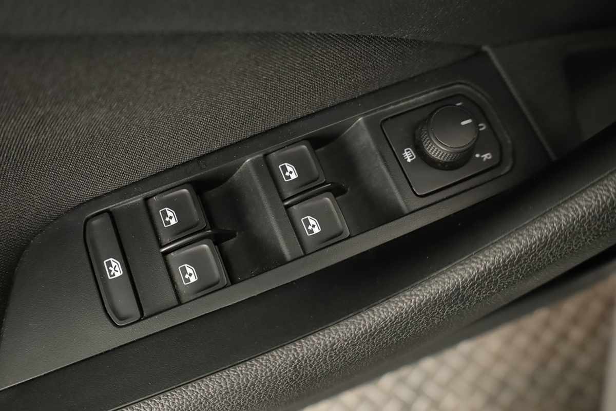 skoda-kamiq-2024-gasolina-999cc