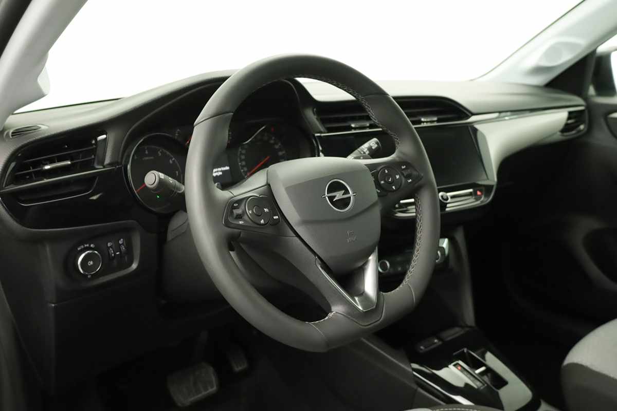 opel-corsa-2025-gasolina-1199cc