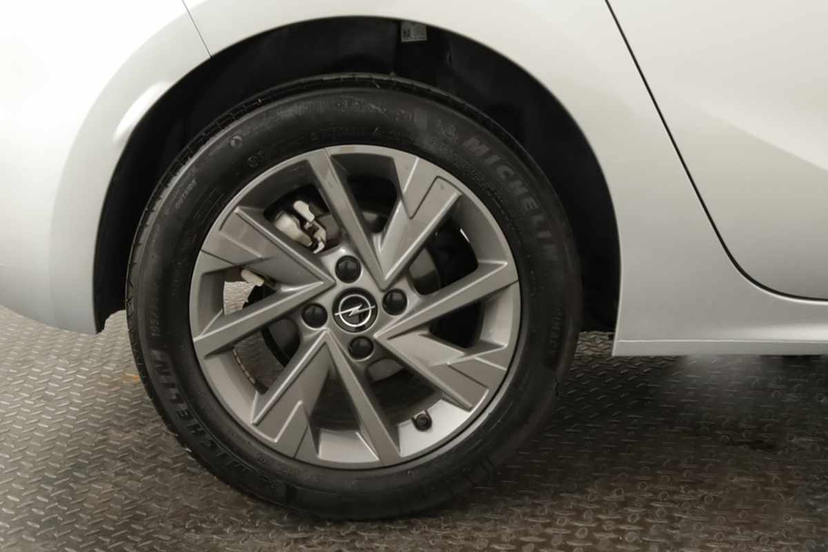 opel-corsa-2025-gasolina-1199cc