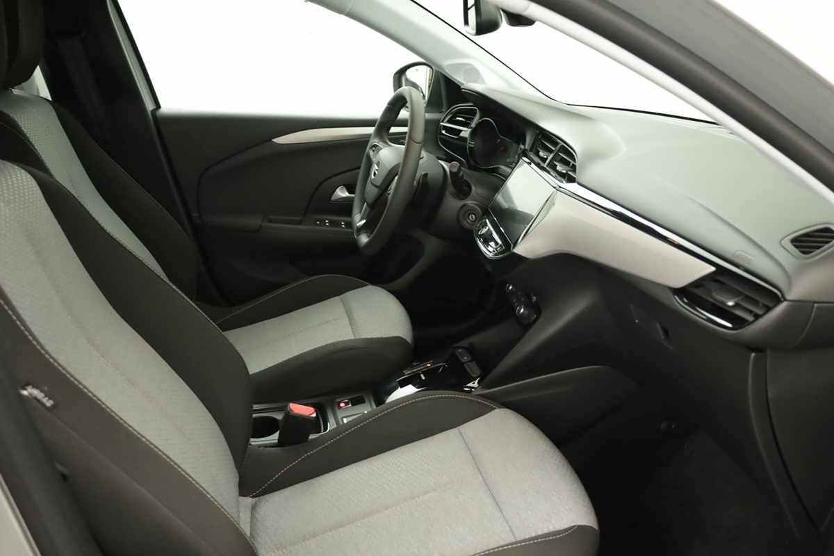 opel-corsa-2025-gasolina-1199cc