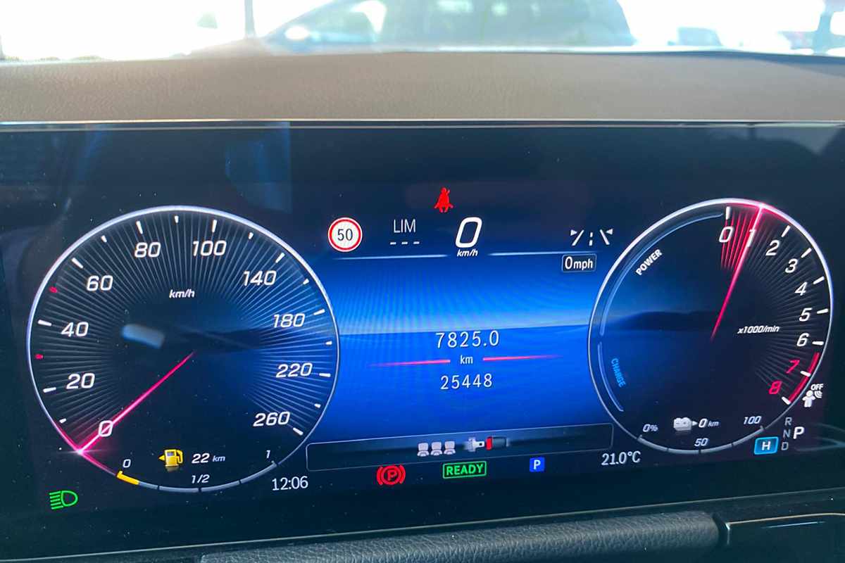 mercedes-benz-classe-b-2024-hibrido-a-gasolina-1332cc