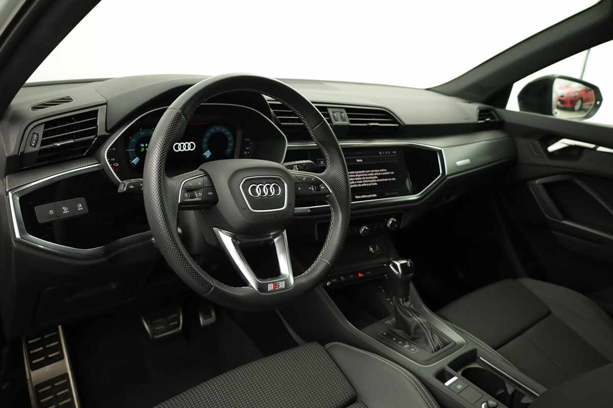 audi-q3-2024-hibrido-a-gasolina-1395cc