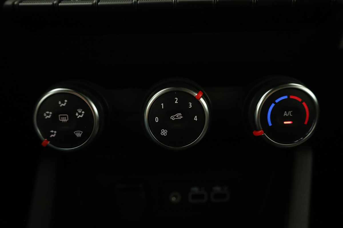 renault-clio-2024-gpl-999cc
