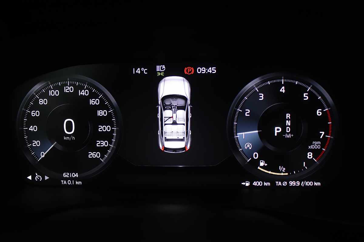 volvo-xc40-2024-gasolina-1477cc