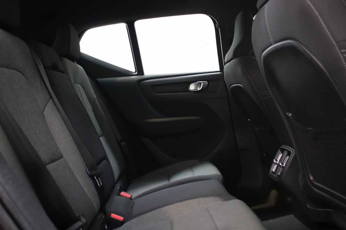 volvo-xc40-2024-gasolina-1477cc