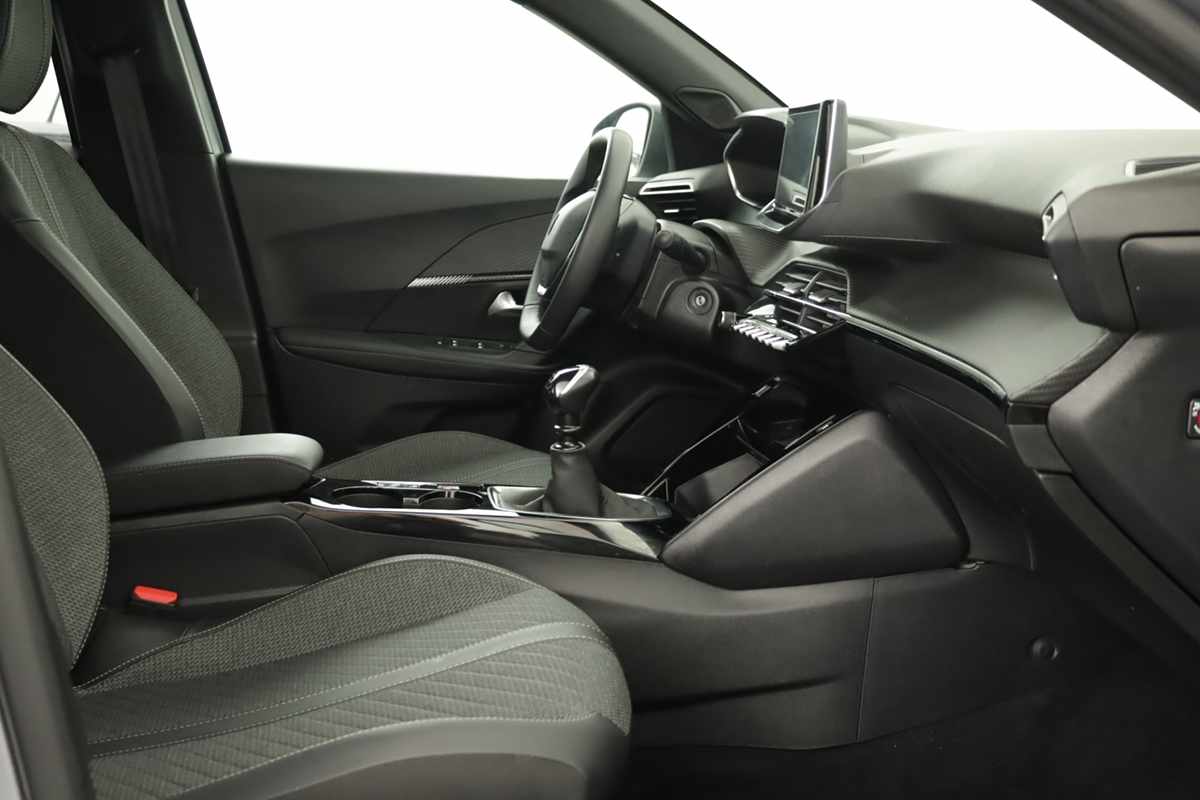 peugeot-2008-2025-gasolina-1199cc