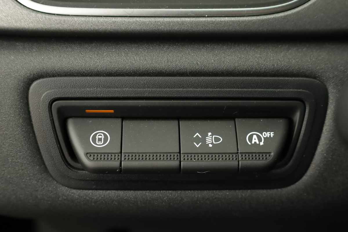 renault-captur-2024-gasolina-999cc