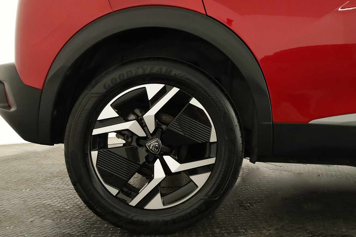 peugeot-2008-2024-gasolina-1199cc
