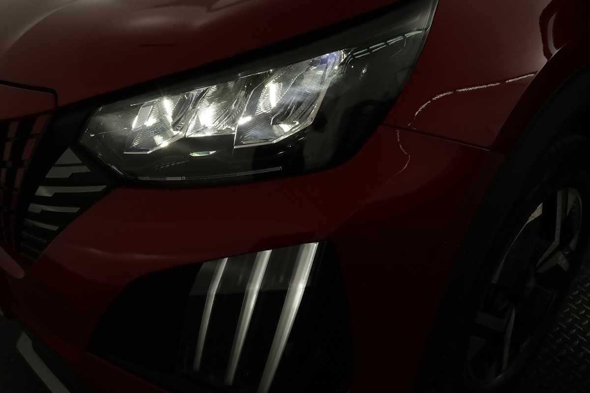 peugeot-2008-2024-gasolina-1199cc