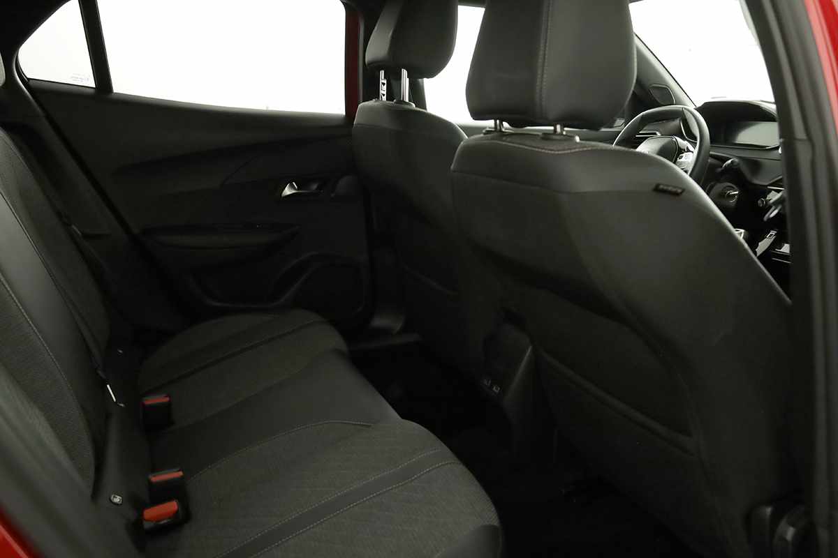 peugeot-2008-2024-gasolina-1199cc