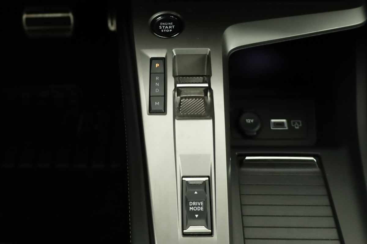 peugeot-308-2024-gasolina-1199cc