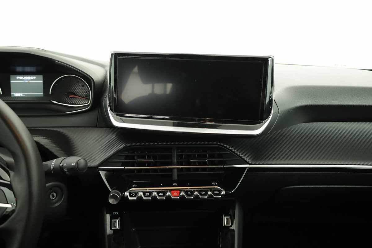 peugeot-208-2025-gasolina-1199cc