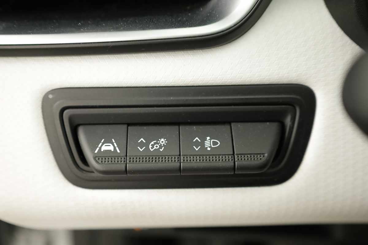renault-clio-2023-gpl-999cc