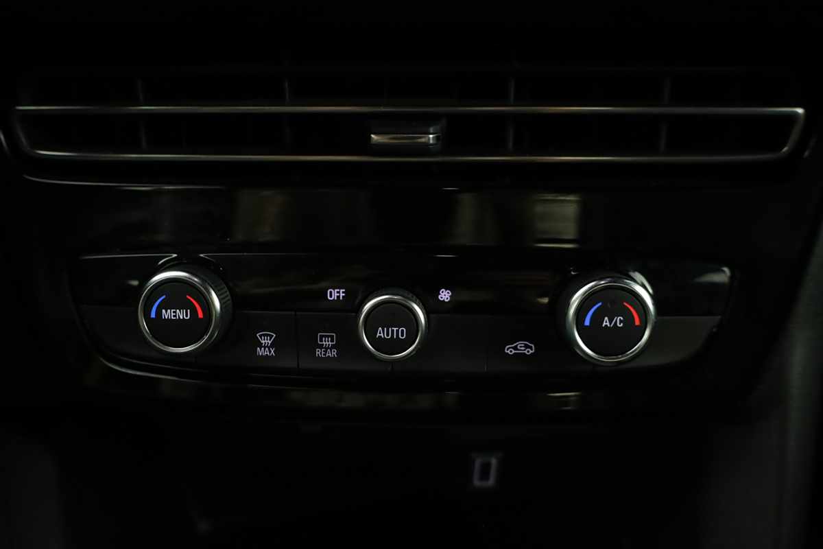 opel-mokka-2025-gasolina-1199cc