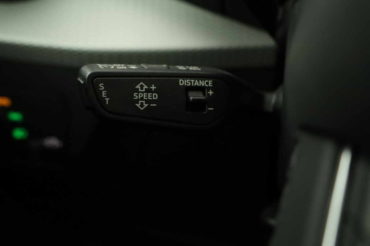 audi-q2-2023-gasolina-1498cc
