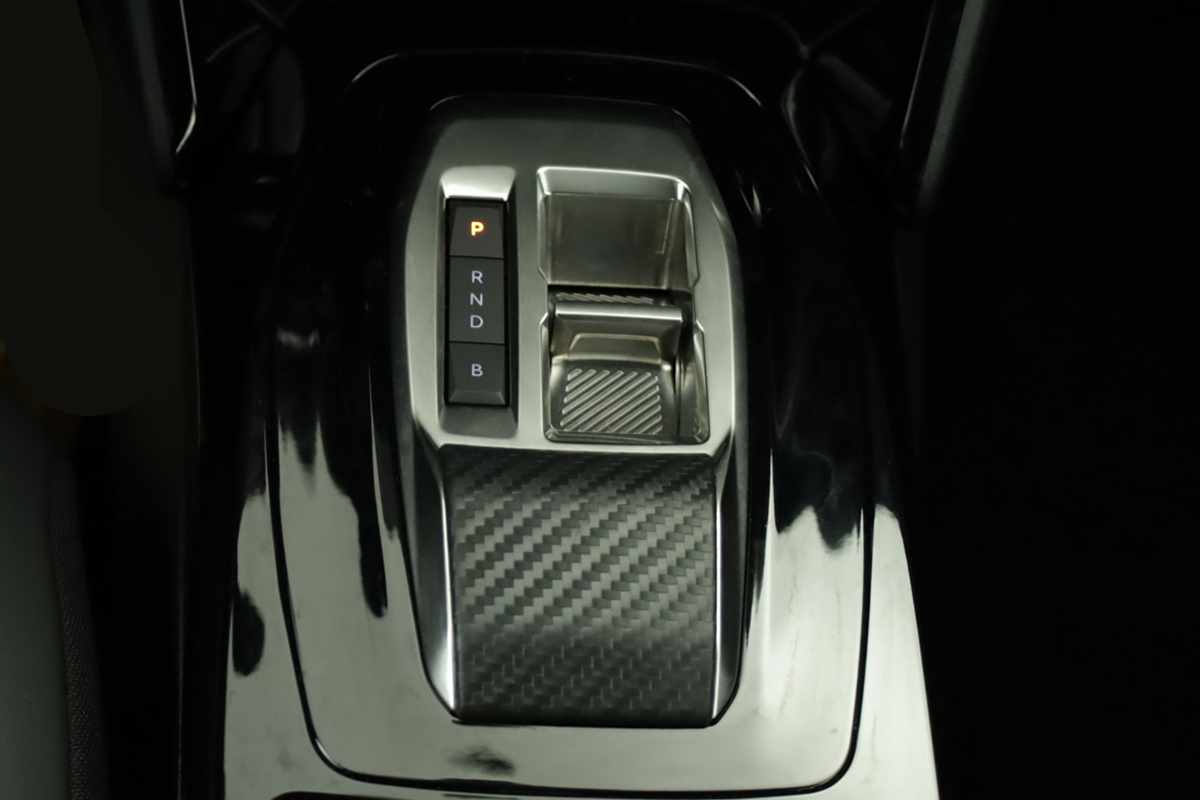 peugeot-e-208-2025-eletrico-0cc