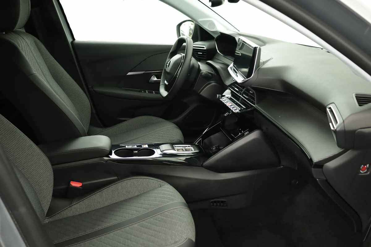 peugeot-e-208-2025-eletrico-0cc