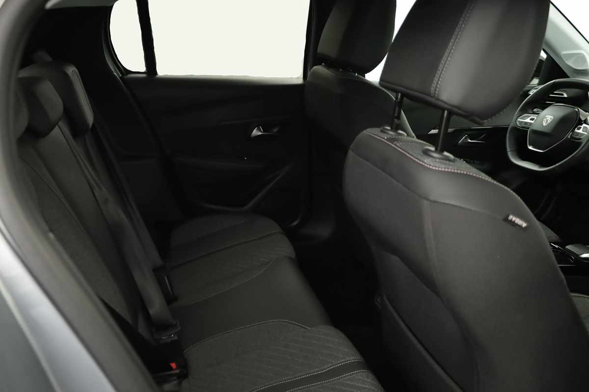 peugeot-e-208-2025-eletrico-0cc
