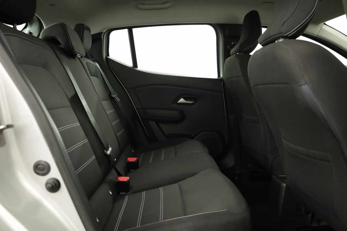 dacia-sandero-2024-gasolina-999cc