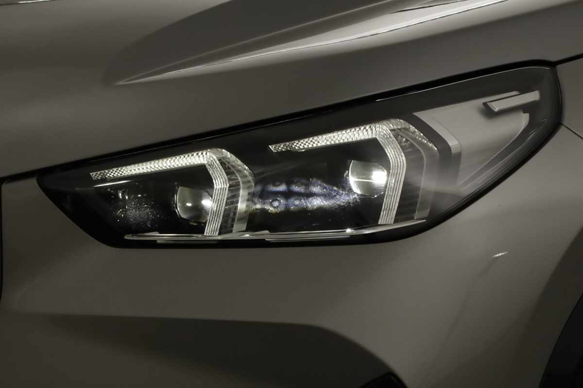 bmw-x1-2025-hibrido-a-gasolina-1499cc