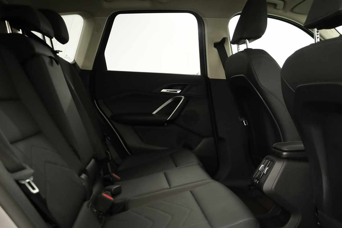 bmw-x1-2025-hibrido-a-gasolina-1499cc