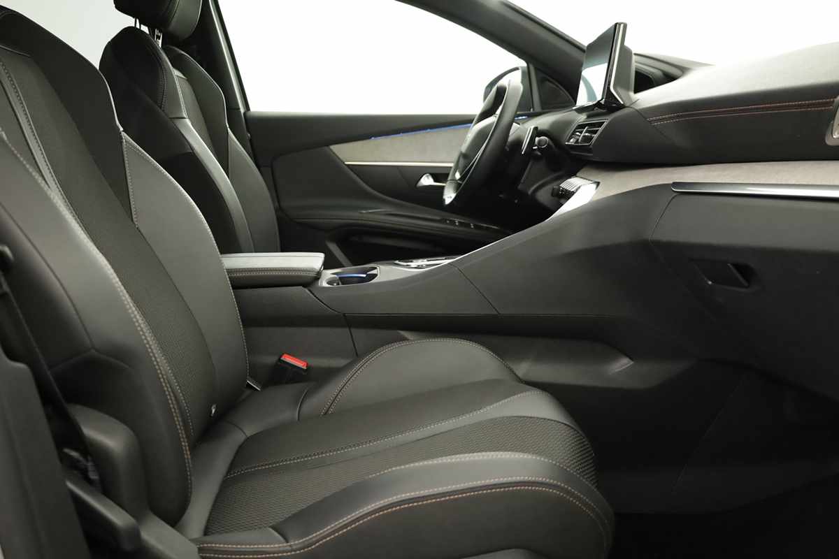 peugeot-3008-2024-gasolina-1199cc