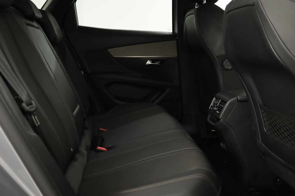 peugeot-3008-2024-gasolina-1199cc