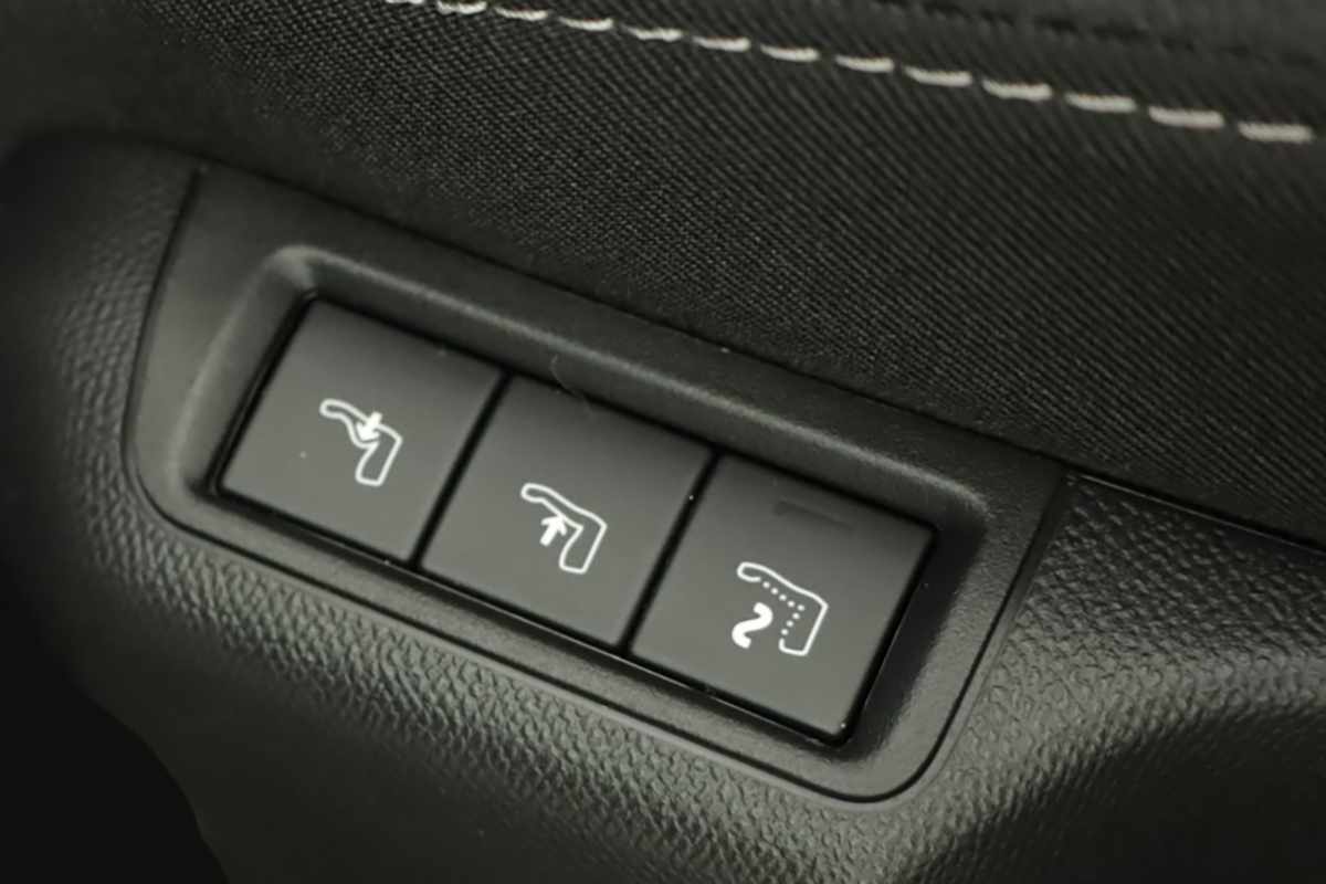 opel-mokka-2024-gasolina-1199cc