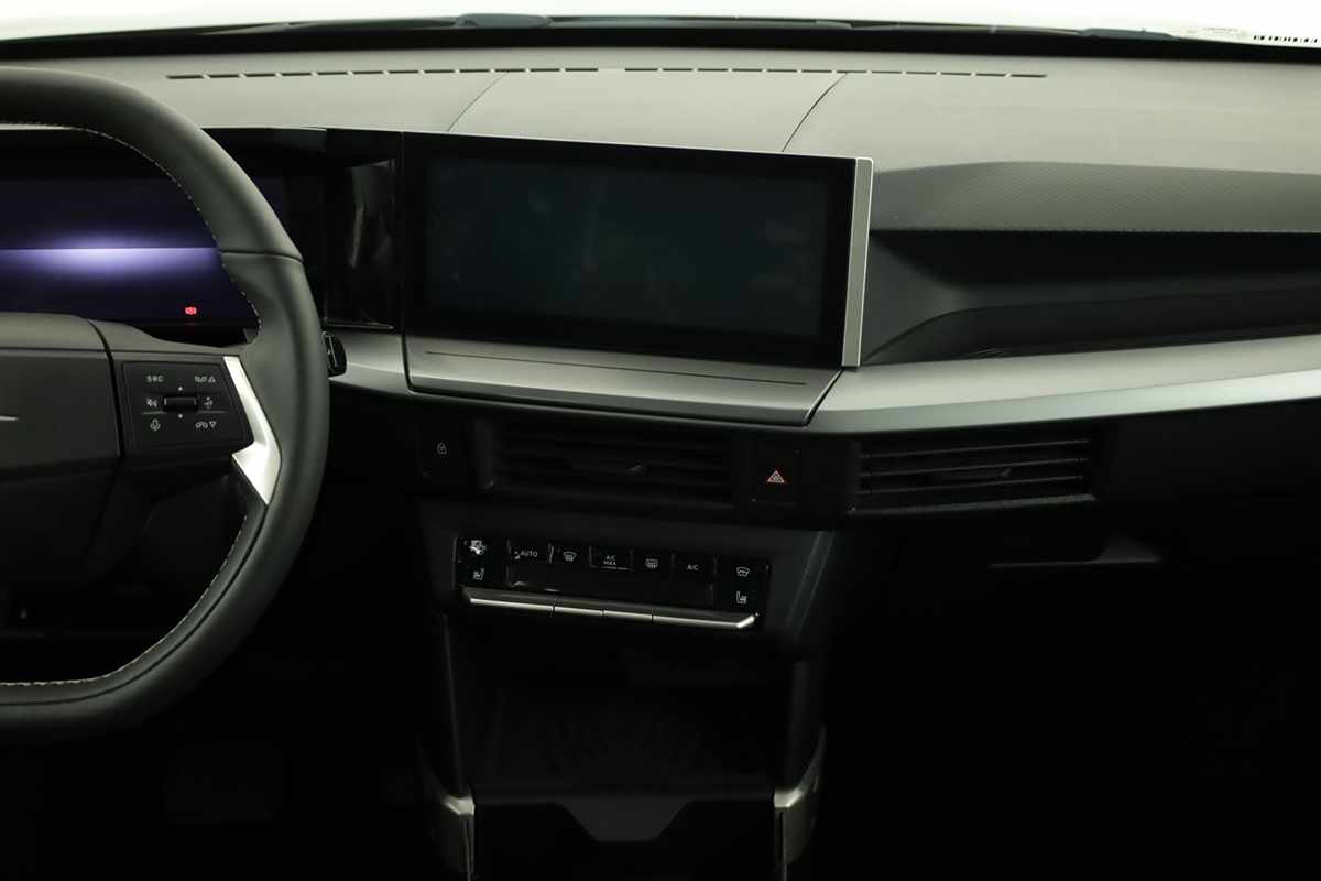 opel-frontera-2025-gasolina-1199cc