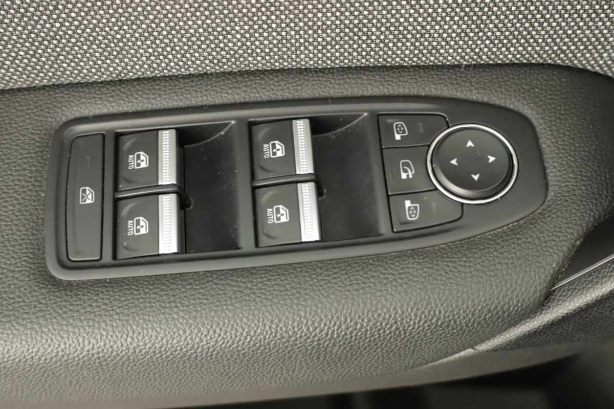 renault-captur-2024-gasolina-999cc