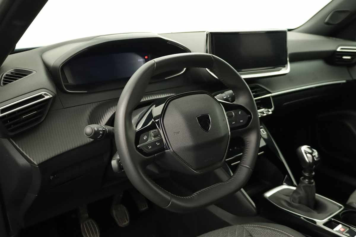 peugeot-2008-2025-gasolina-1199cc