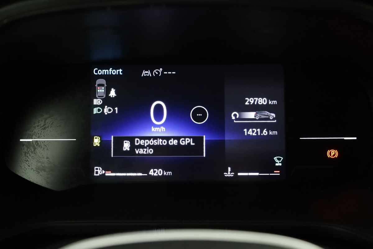 renault-captur-2025-gpl-999cc