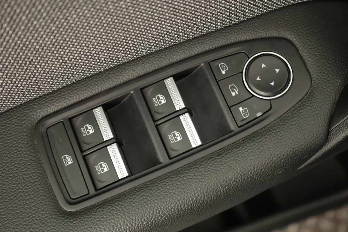 renault-captur-2025-gpl-999cc