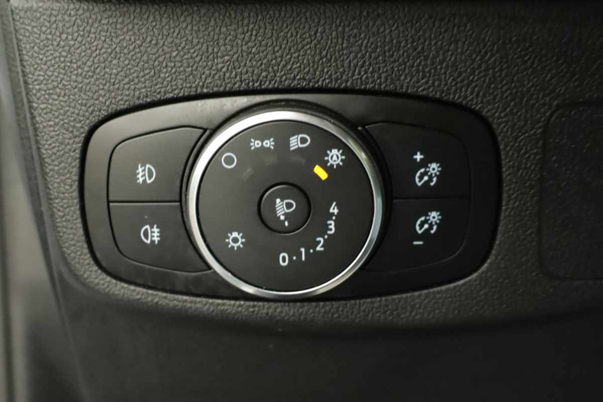ford-focus-2024-gasolina-998cc