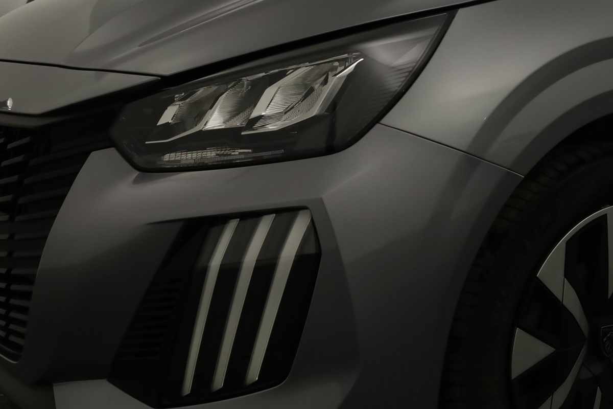 peugeot-208-2025-gasolina-1199cc
