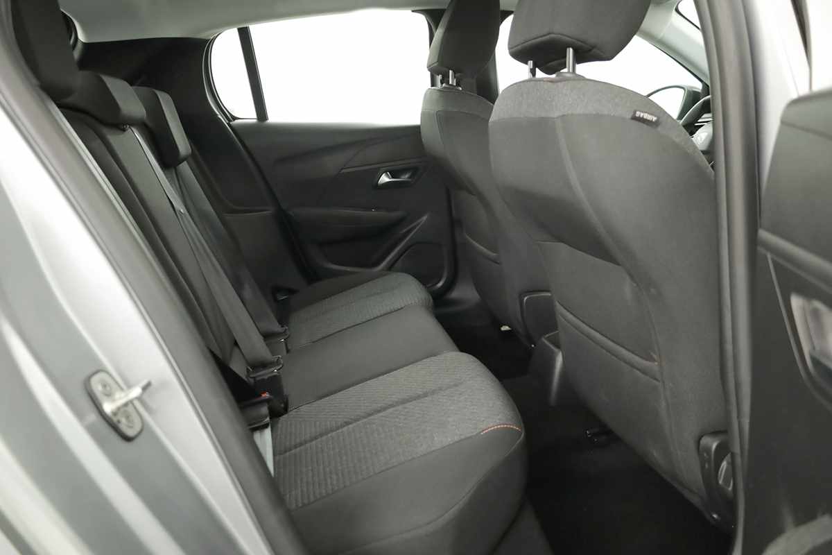 peugeot-208-2025-gasolina-1199cc