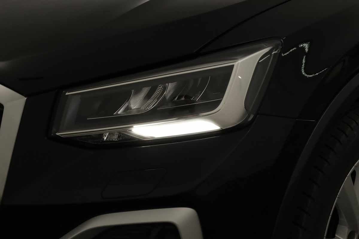 audi-q2-2023-gasolina-1498cc