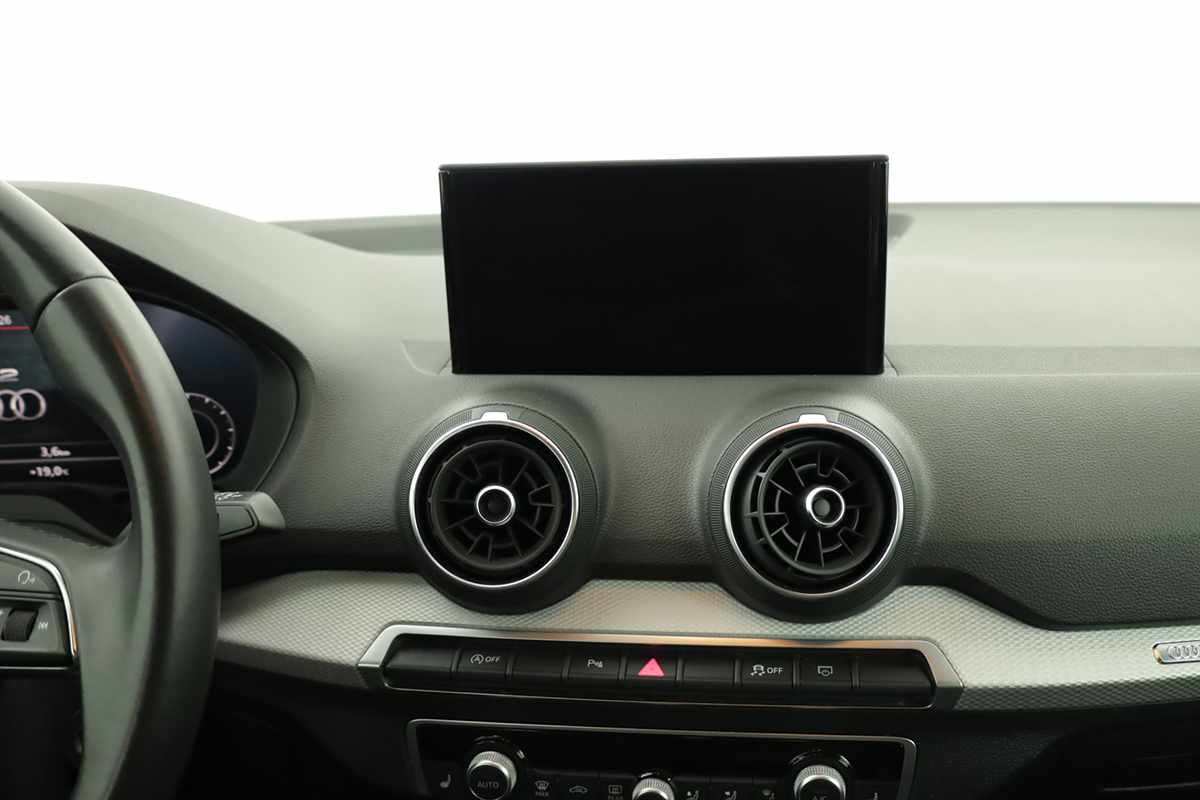 audi-q2-2023-gasolina-1498cc