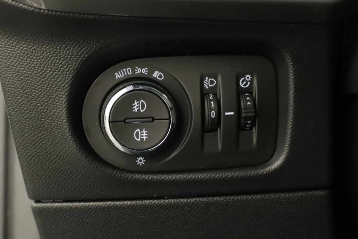 opel-mokka-2024-gasolina-1199cc