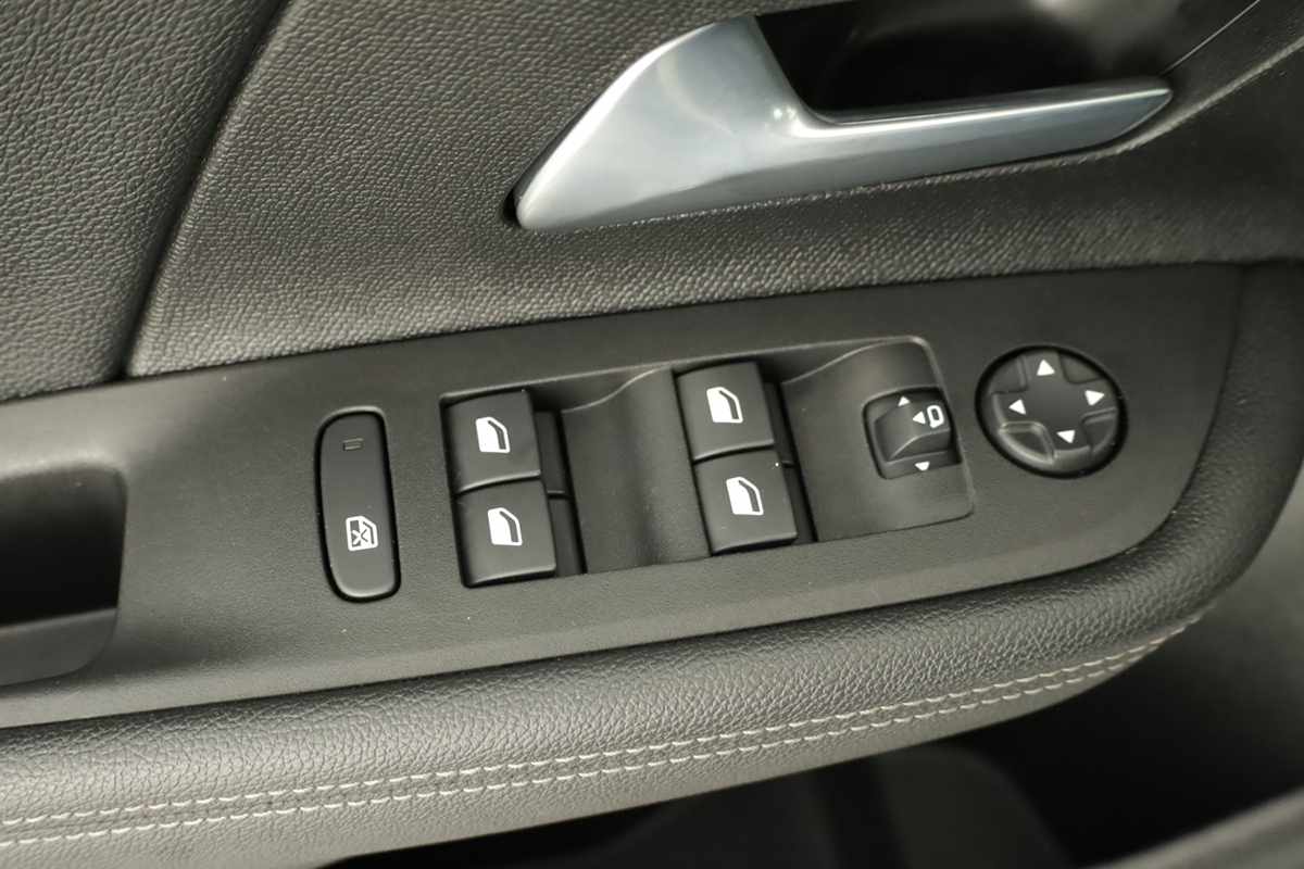 opel-mokka-2024-gasolina-1199cc