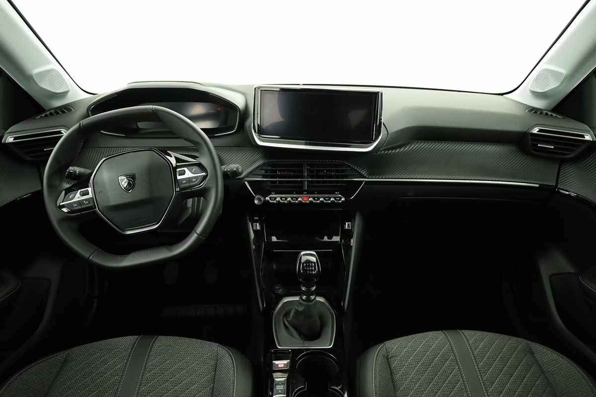 peugeot-208-2025-gasolina-1199cc