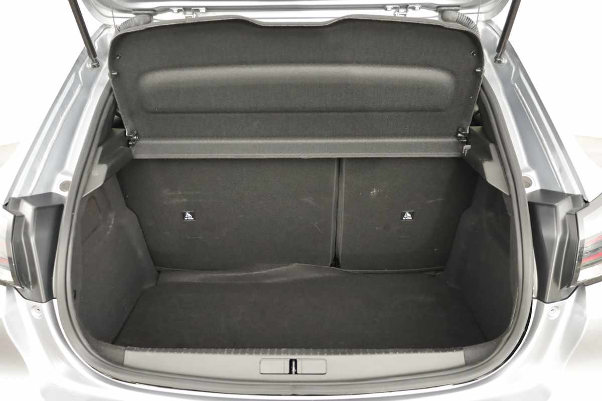 peugeot-208-2025-gasolina-1199cc