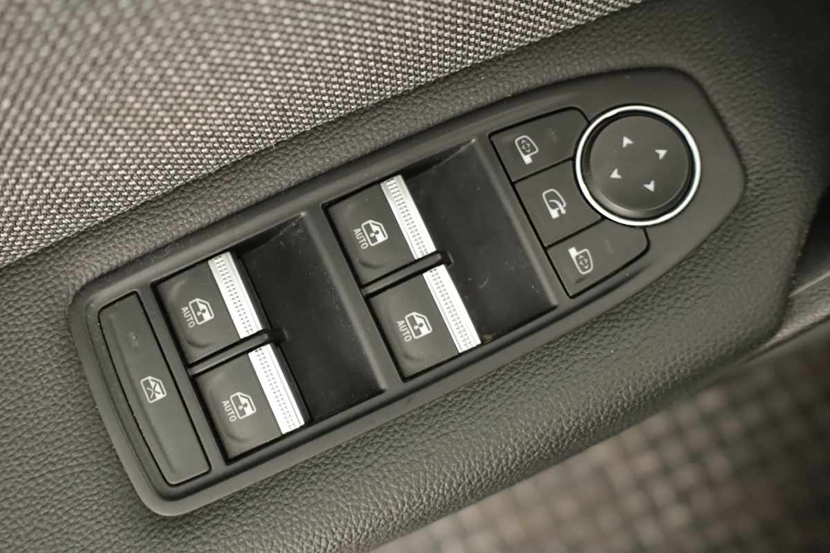 renault-captur-2024-gasolina-999cc