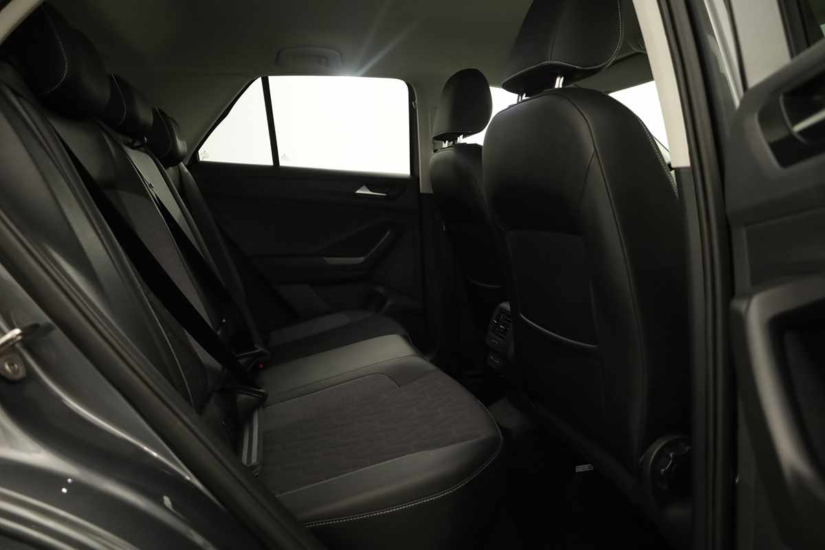 volkswagen-t-roc-2025-gasolina-999cc