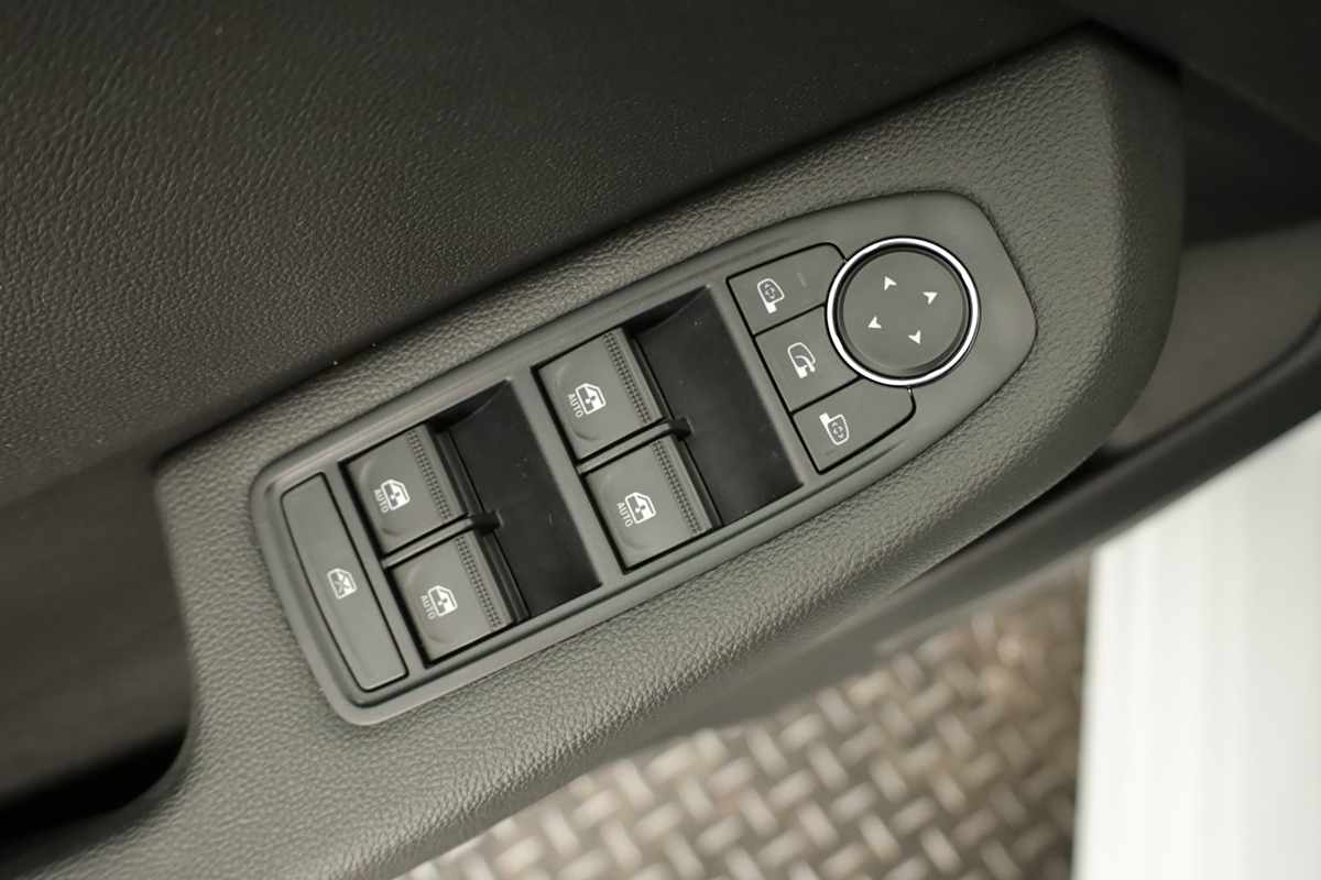 renault-clio-2024-gasolina-999cc