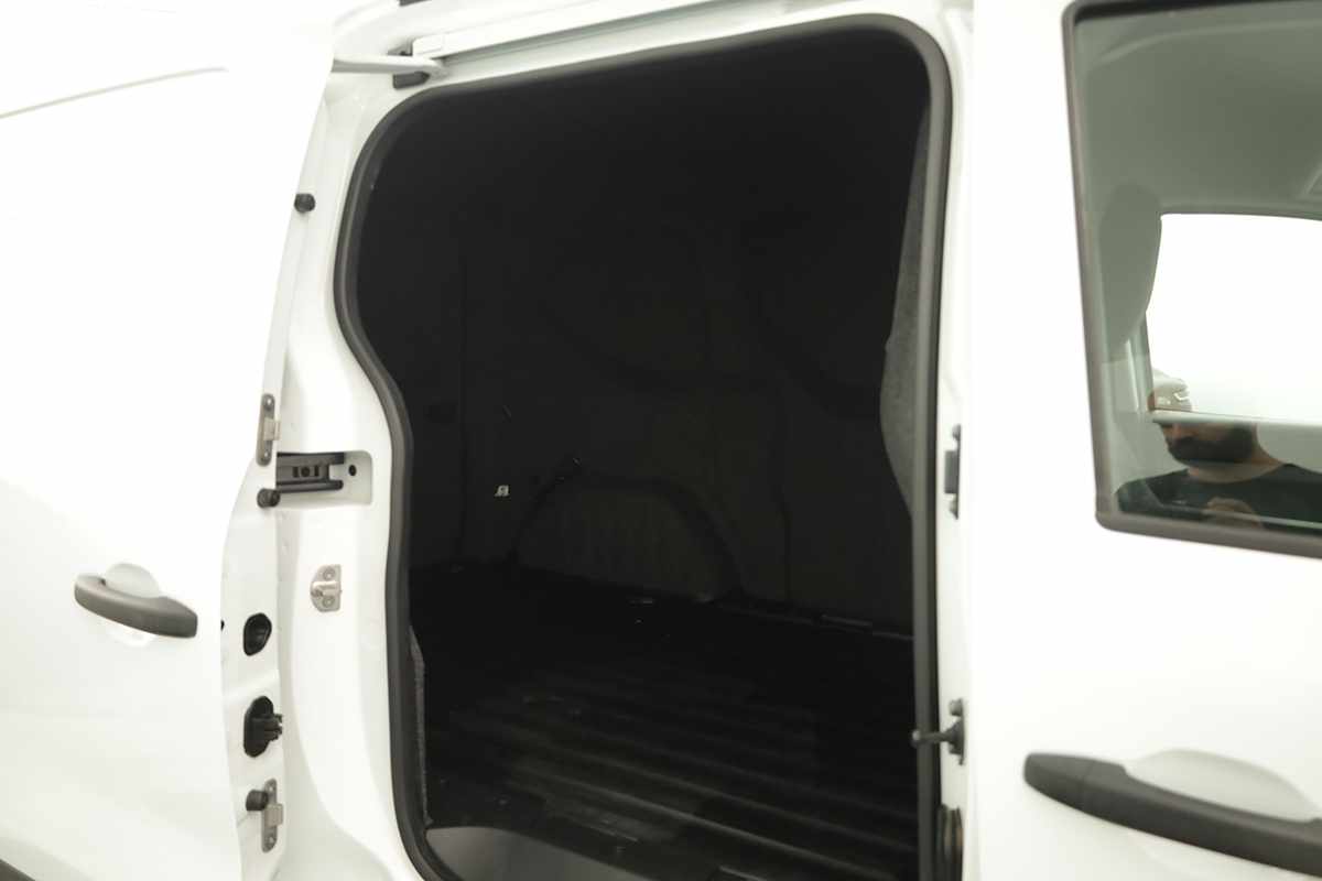 renault-express-2023-diesel-1461cc