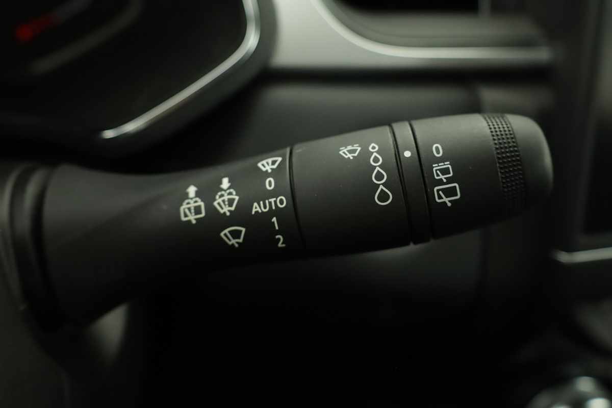 renault-captur-2023-gpl-999cc