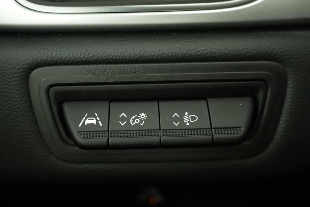 renault-captur-2023-gpl-999cc
