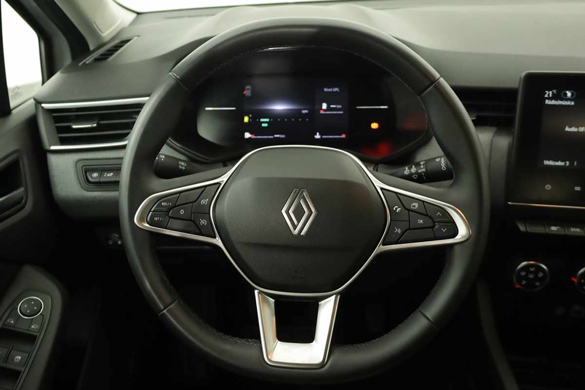 renault-clio-2025-gpl-999cc