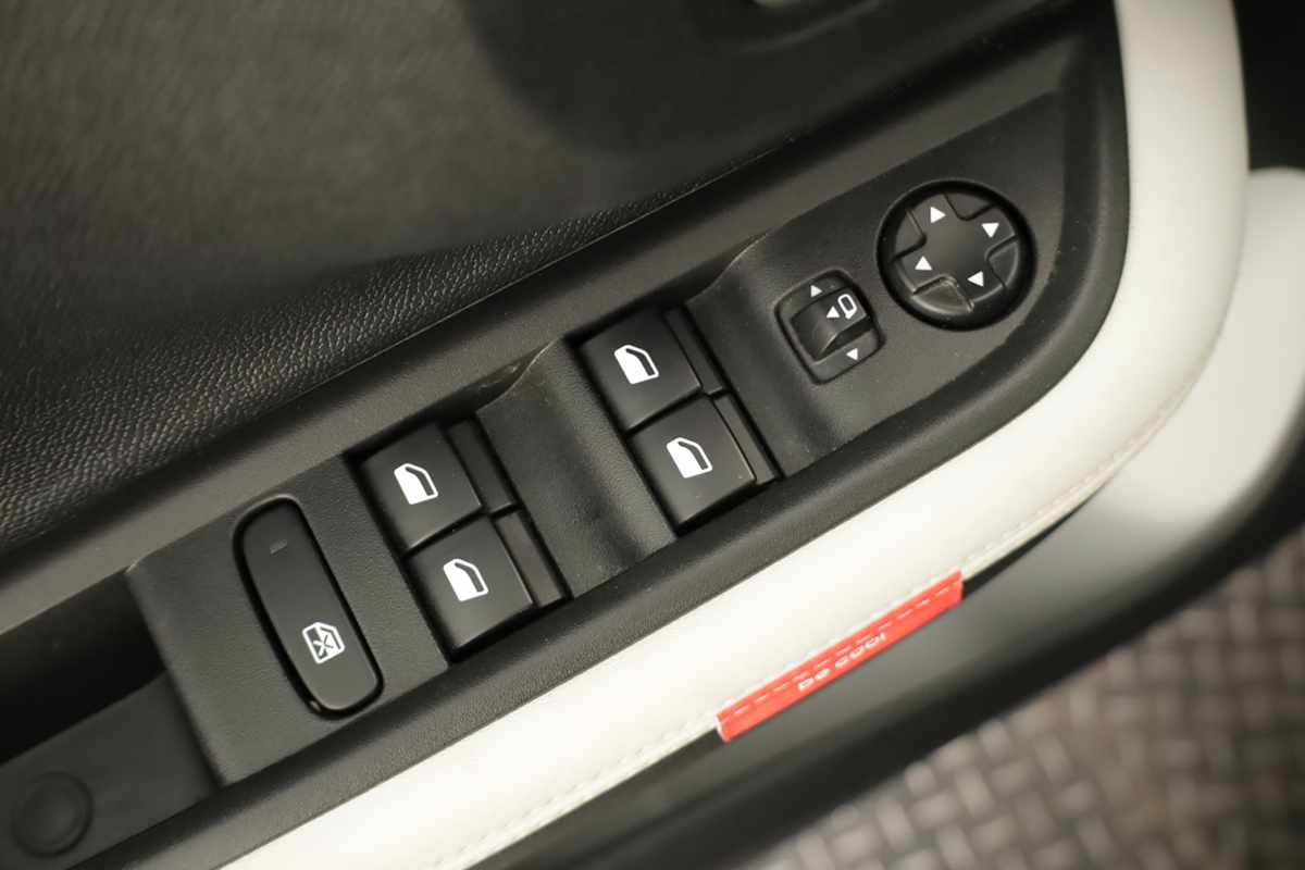 citroen-c3-2025-eletrico-0cc